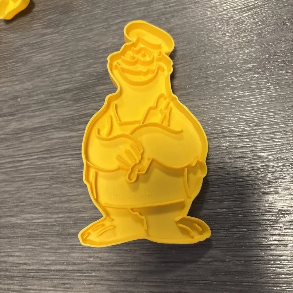 LOT of 5 Vintage 1977 Sesame‎ Street Muppets Cookie Cutters Wilton Hong Kong